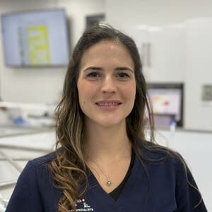 Clara Casa Acuñas referral clinician in Small Animal Internal Medici